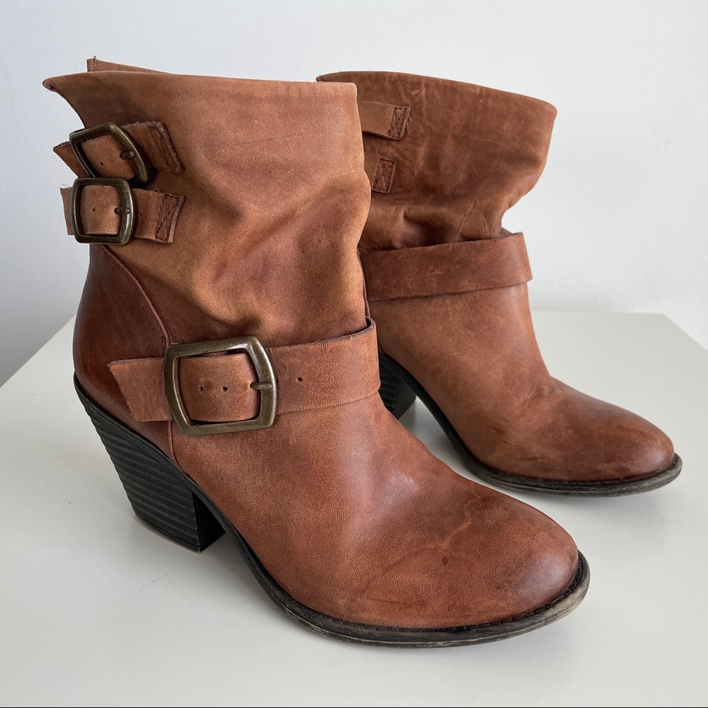 Lucky Brand Tommie leather heeled buckle boots